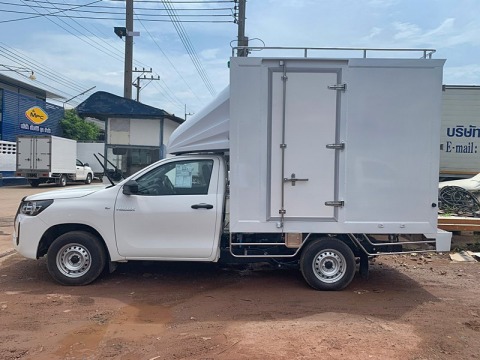 ผลิตรถขนส่งน้ำแข็งตามแบบ